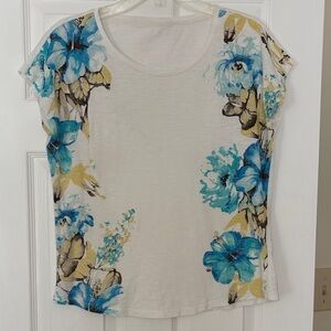 Chico's Blue and Cream Floral Short Sleeve Top
